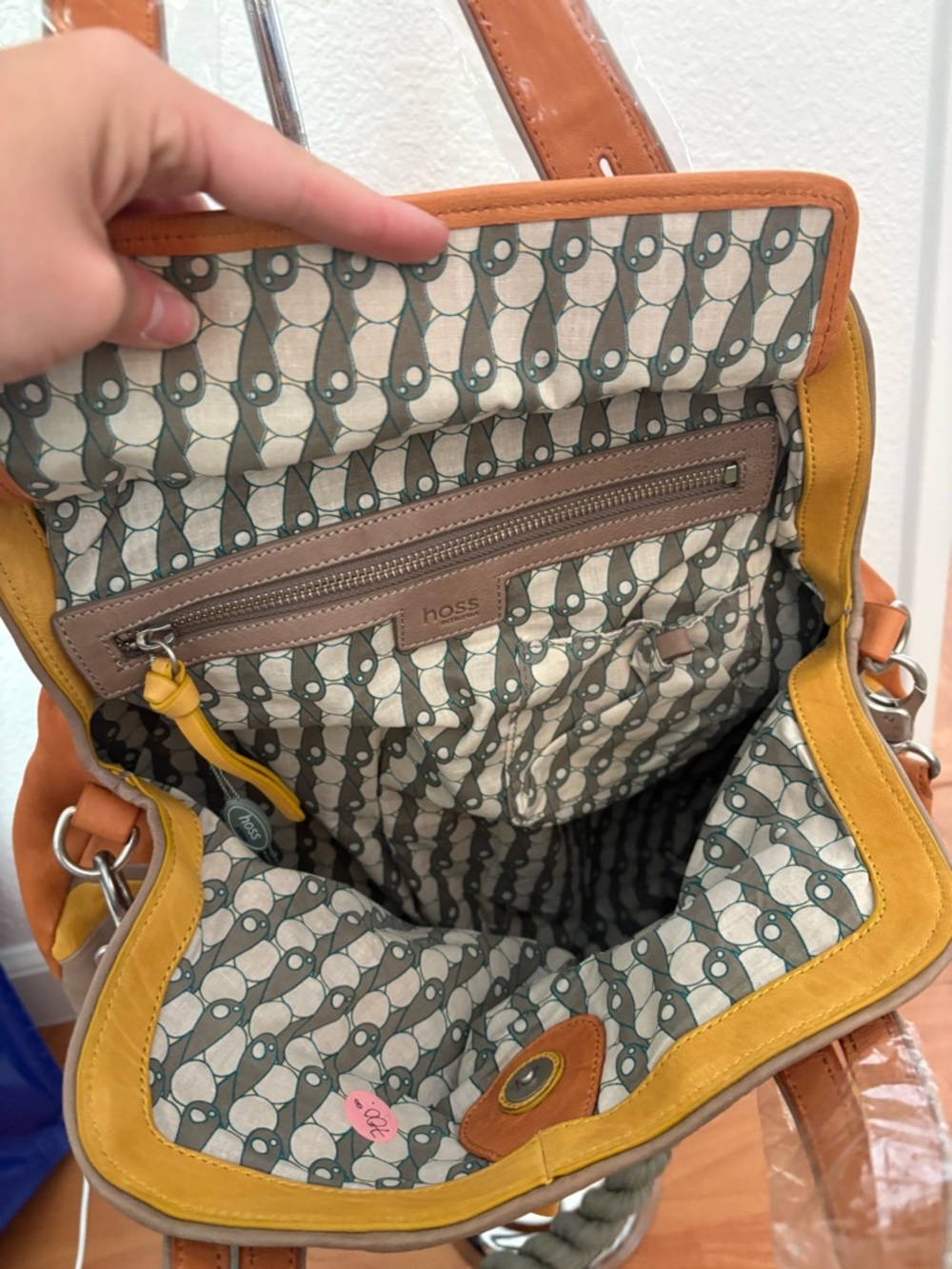 Colorblock Leather Shoulder Bag in Rust, Mustard & Taupe - Picture 5 of 6